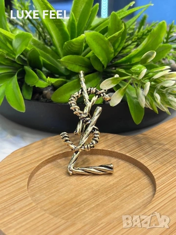 Брошки ⚜️, снимка 13 - Други - 53064727