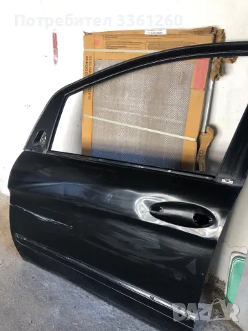 Лява предна врата за Мерцедес B класа, снимка 2 - Части - 48743683