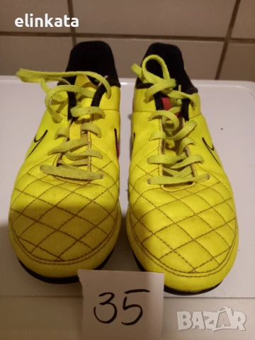 Бутонки Nike, номер 35