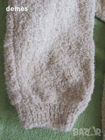  Ръчно плетена блуза с мотиви цвят шампанско, снимка 10 - Блузи с дълъг ръкав и пуловери - 32511905