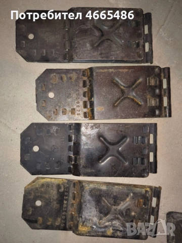 Подпора за гума от Мерцедес , снимка 2 - Аксесоари и консумативи - 53067894