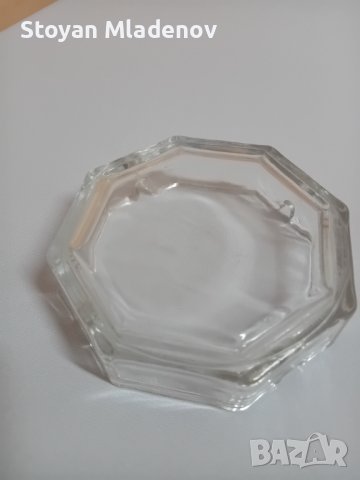 Пепелник стъклен , снимка 3 - Други стоки за дома - 43504168
