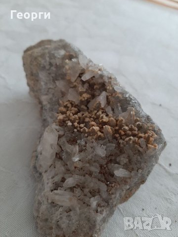 Кристали на кварц, снимка 1