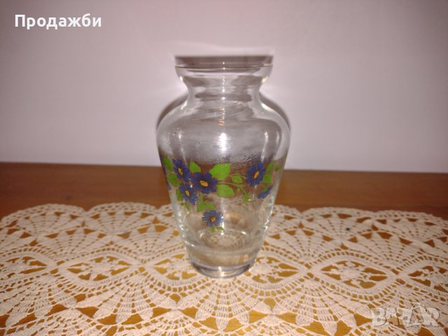 Красива вазичка за цветя от стъкло, снимка 1 - Други - 39145325