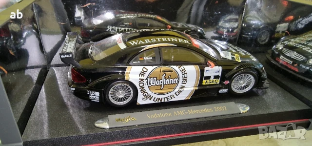 Количка Метална Vodafone AMG-Mercedes 2002 Warsteiner Maisto 1:18 нова, снимка 2 - Колекции - 50594880