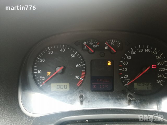 VW Golf 4 1.6 101 коня газ/бензин на части, снимка 6 - Автомобили и джипове - 28400562