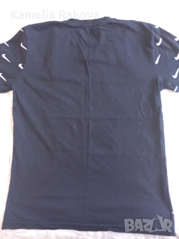 Тениски Nike, снимка 2 - Тениски - 51625560