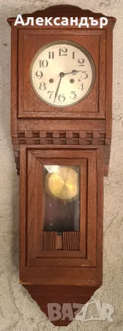 Стар стенен часовник 