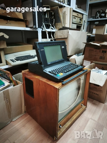 Рядък японски компютър Toshiba, снимка 4 - Антикварни и старинни предмети - 52776858