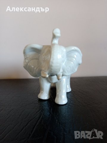 Порцеланова фигура на слон , снимка 3 - Колекции - 43886677