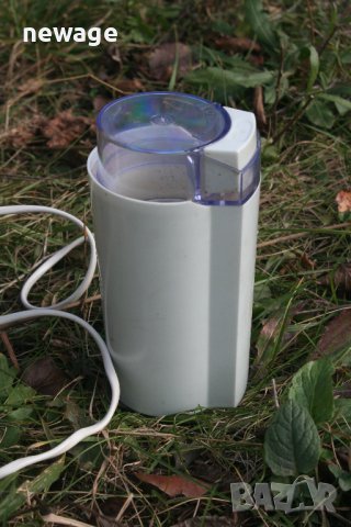 Уникална ретро сръбска кафемелачка от соца!, снимка 2 - Антикварни и старинни предмети - 43072453