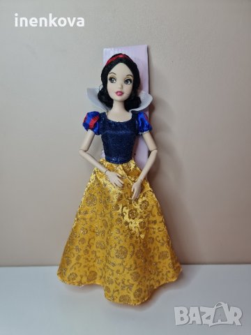 Оригинална кукла Снежанка и седемте джуджета - чупещи стави - Дисни Стор Disney Store нова без кутия, снимка 15 - Кукли - 39147634