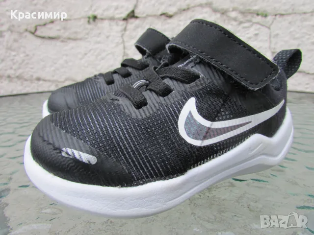 Детски маратонки Nike Downshifter 12, снимка 3 - Детски маратонки - 48461967