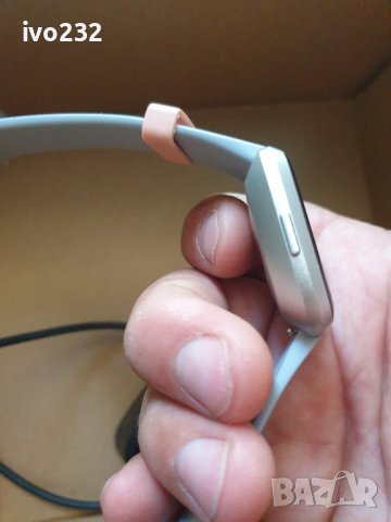fitbit versa 4, снимка 5 - Смарт часовници - 36987603