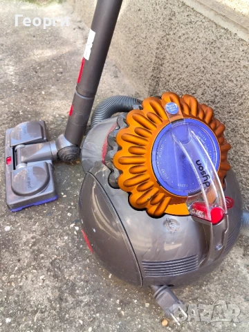 Прахосмукачка Dyson Big Ball multi floor 2, снимка 3 - Прахосмукачки - 51251278