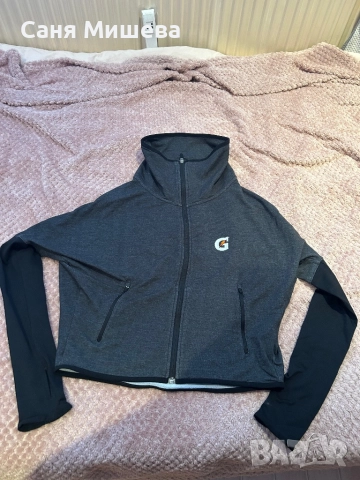 Дамски суичър Nike, снимка 2 - Суичъри - 51799579