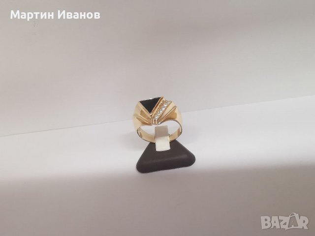 Златен мъжки пръстен с оникс и циркони , снимка 4 - Пръстени - 36935137