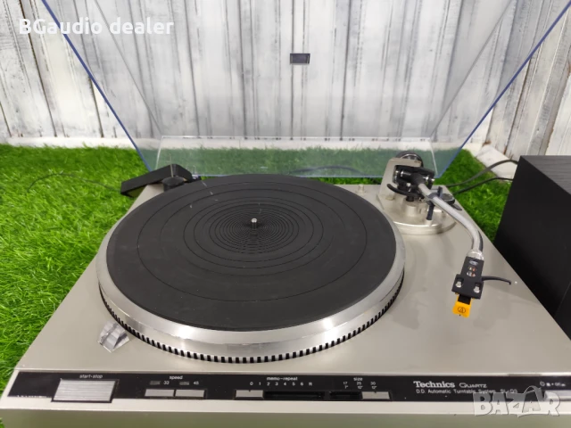 Technics SL-Q3, снимка 2 - Грамофони - 51087401