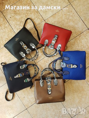 Guess дамска чанта със змийски принт Код 168, снимка 2 - Чанти - 26262286