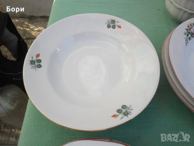 Български порцелан чинии,купи сосиера  37 части, снимка 2 - Чинии - 34882052