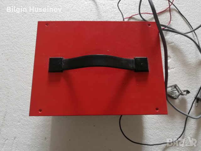 Зарядно за акумулатор Einhell EF 4/1, снимка 3 - Аксесоари и консумативи - 36543265