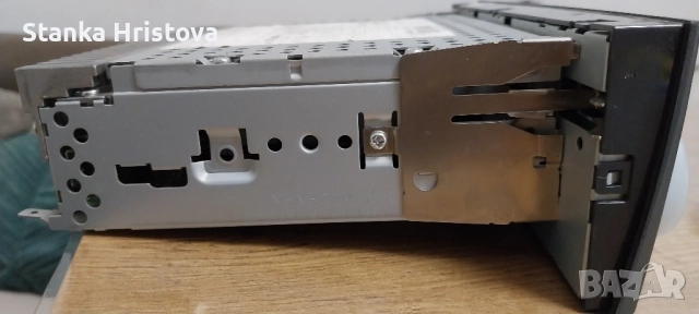 Оригинален CD плейър Mitsubishi. , снимка 4 - Аксесоари и консумативи - 52139200