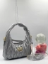 чанти Miu Miu , снимка 11