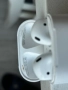 Apple AirPods - слушалки, снимка 5