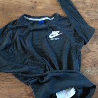 Nike Sportswear Gym - страхотна дамска блуза КАТО НОВА, снимка 6 - Блузи с дълъг ръкав и пуловери - 35560251
