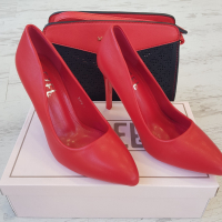 Елегантни дамски обувки на ток в червен цвят, снимка 2 - Дамски обувки на ток - 36536503
