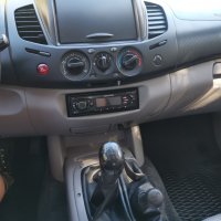 Mitsubishi L200 2.5 TDI Klima ЛЯВ ВОЛАН!!! , снимка 15 - Автомобили и джипове - 38150942