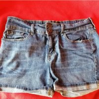 Къси дънки , снимка 2 - Къси панталони и бермуди - 37615697