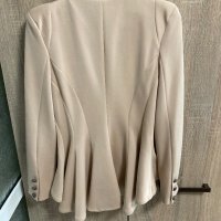 Ново бежово сако, размер S/M, Tiffany & Stones, сако, снимка 2 - Сака - 43268648