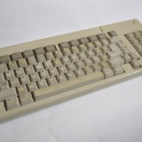 Клавиатура Commodore Amiga 1000 , снимка 6 - Клавиатури и мишки - 43543390