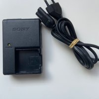 ✅ Зарядно 🔝 Sony, снимка 1 - Батерии, зарядни - 44138802