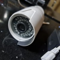  nvr с 4 охранителни камери, снимка 2 - Комплекти за видеонаблюдение - 35272485