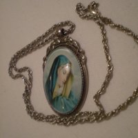 медальон с висулка  икона под стъкло ДЕВА МАРИЯ Мадона, снимка 4 - Антикварни и старинни предмети - 37850032