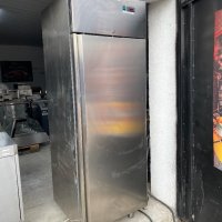 Професионален иноксов хладилник, снимка 2 - Обзавеждане на кухня - 43092927