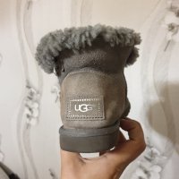 оригинални боти  UGG Mini Bailey Button Bling 1003889  номер 37, снимка 17 - Дамски боти - 38674515