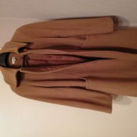 Продавам дамско палто, снимка 4 - Палта, манта - 27177186