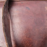 Стара кожена чанта, снимка 16 - Антикварни и старинни предмети - 43896014