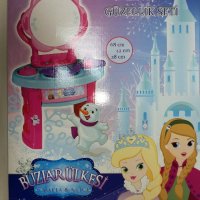 Детска тоалетка с аксесоари Ледена принцеса, снимка 1 - Играчки за стая - 27142430