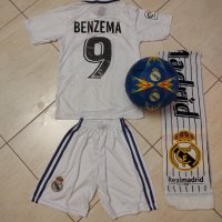 Бензема 2023 Екип + калци+ шапка+ шал + топка 109.99лв Реал Мадрид ново Benzema Madrid, снимка 1 - Футбол - 36876709