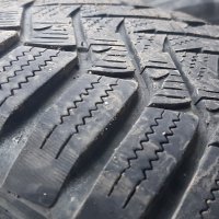 4 зимни гуми за SUV 215/65/16, снимка 3 - Гуми и джанти - 43185000