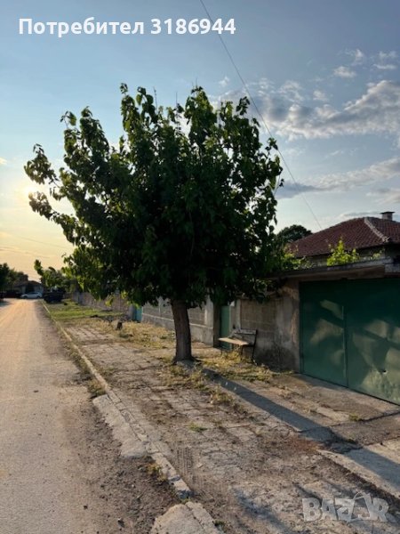 с.Войсил ДВОРНО МЯСТО с Къша и гараж на 10км от Пловдив, снимка 1