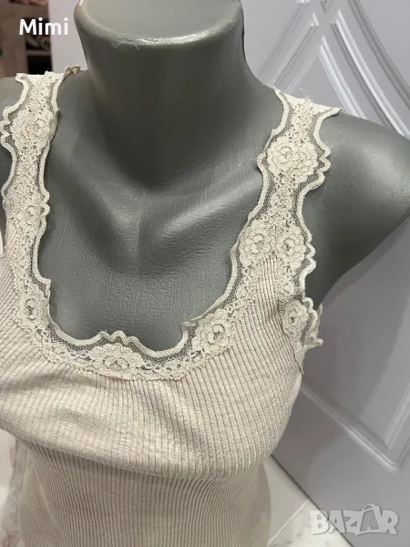Рипсен потник с дантела, снимка 1