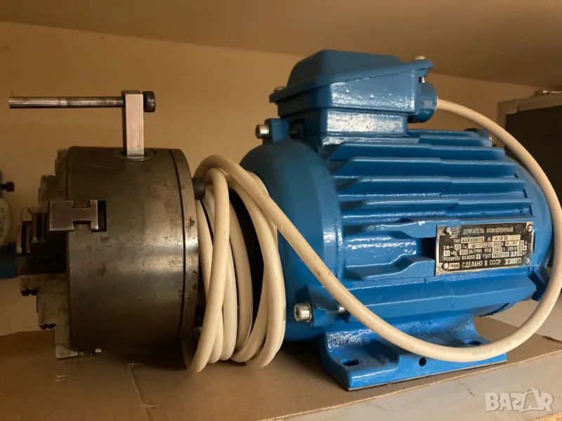 Мотор с патронник за полиране, снимка 1