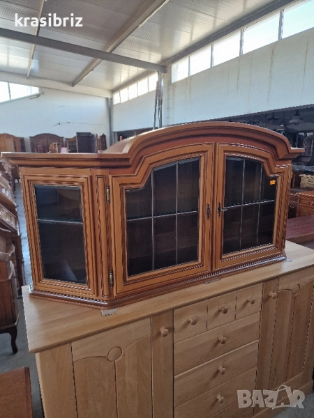 Масивна Витрина за Окачване-внос от Германия!, снимка 1