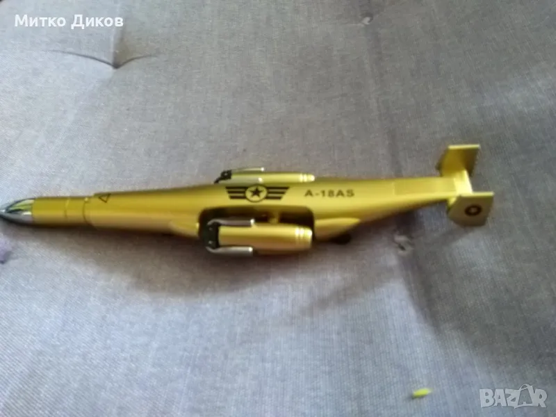 вертолетче играчка с химикал за писане нова, снимка 1