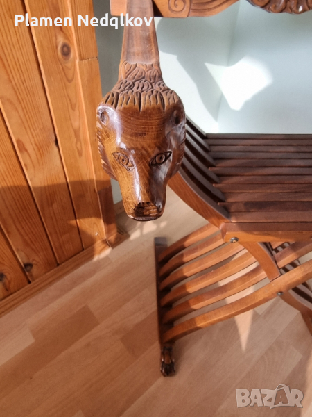 Продавам дървен стар стол тип ножица., снимка 1